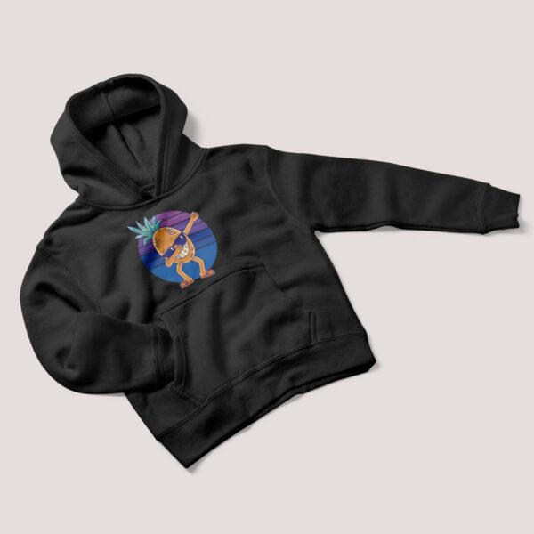 KIDS dabbing-pineapple-hoodie BLACK 02 Bluza Dziecięca z Kapturem i Kieszenią "Ananas Vibes"